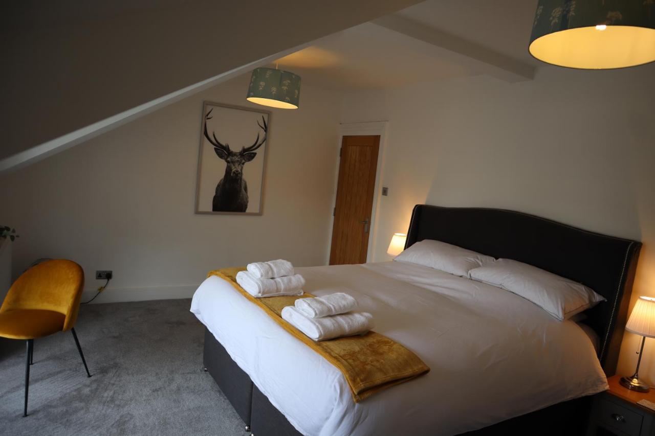 Lola'S Loft With Lake Views - Central Bowness - Pet Friendly Bagian luar foto